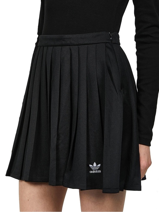 adidas Dresses & Skirts - NWOT adidas Adicolor Black Tennis Skirt Women’s Size Small (Never Worn)